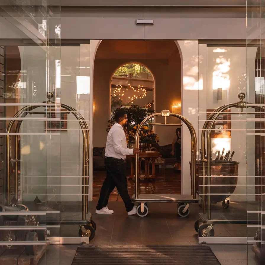 careers | Vineyard Hotel