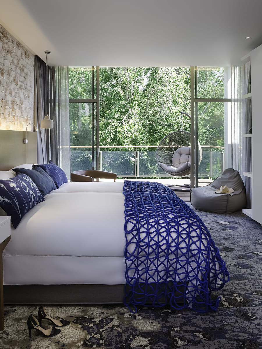 17. Middle Pic Garden 900 x 1200 (2) | Vineyard Hotel