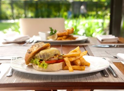 LightLunch Gallery1 409x300 Garden Lounge menu